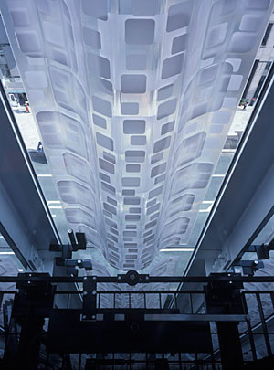 Illustration for article titled Tokyo Building Has Transformable, Adaptive Skin